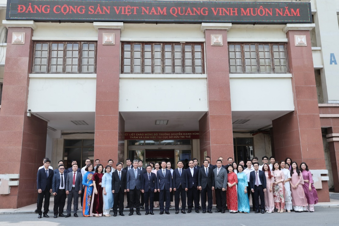 Phát triển sở hữu trí tuệ để thúc đẩy khoa học công nghệ và đổi mới sáng tạo